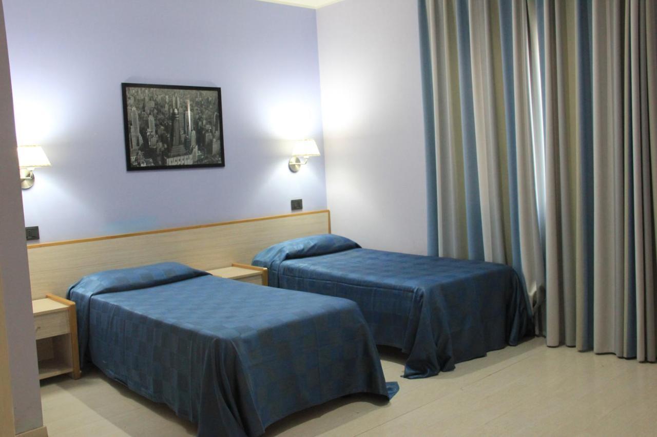 Citta' Dei Papi Hotel อานาญี ภายนอก รูปภาพ