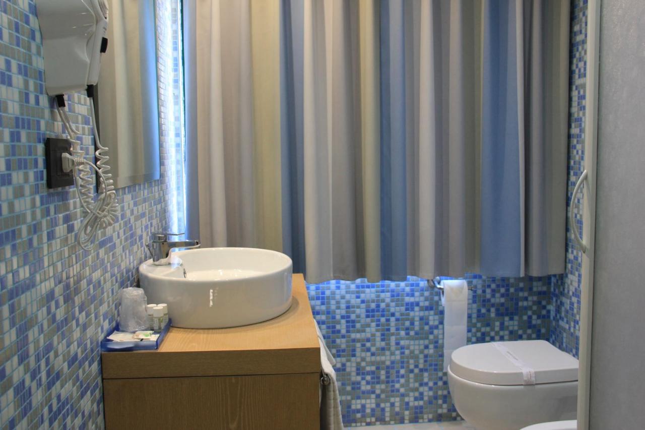 Citta' Dei Papi Hotel อานาญี ภายนอก รูปภาพ